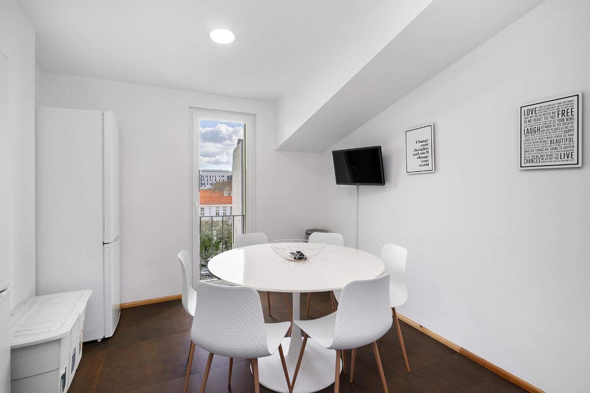 Whome Urban Tech Retreat, Modern Hubs For Remote Living Lissabon Exterior foto